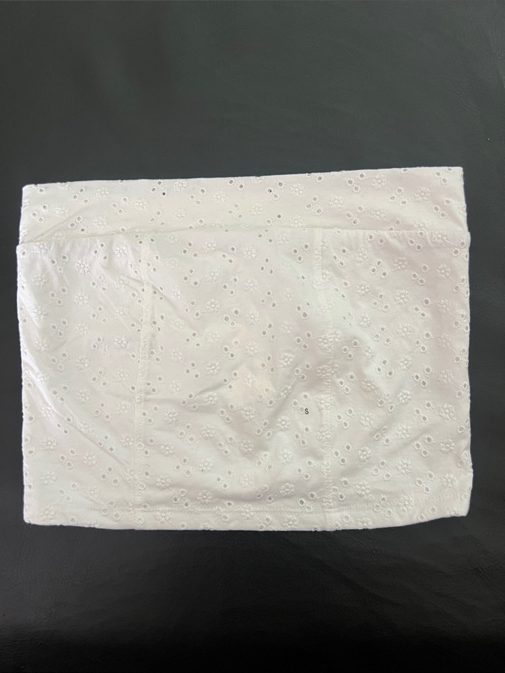 Aéropostale White Eyelet Strapless Top